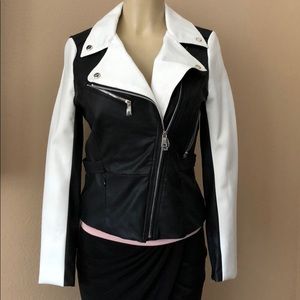 New bebe size Small jacket